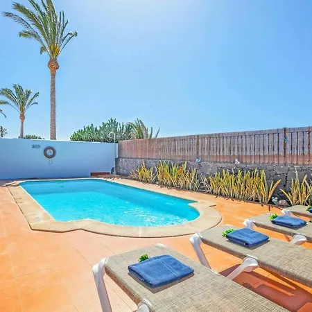 Naomi Willa Playa Blanca (Lanzarote)
